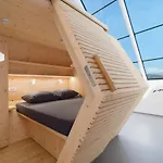 Honeybee - Hisa Kranjske Cebele בית הארחה *