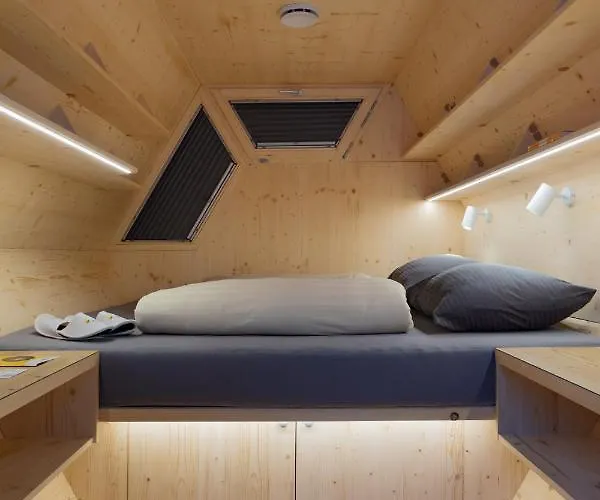 Honeybee - Hisa Kranjske Cebele بيت ضيافة